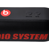 KAR AUDIO SYSTEM - Beats by Dre & L'art de L'automobile Pill+