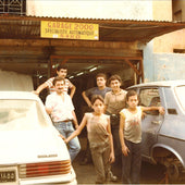 BOURJ HAMMOUD SAKO 2000 WHITE GRAPHIC TEE